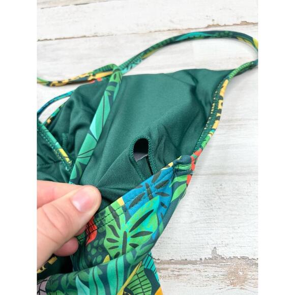 Palms Away Womens XS Tropical Animal Print Crisscross One Piece Swimsuit - Picture 7 of 12